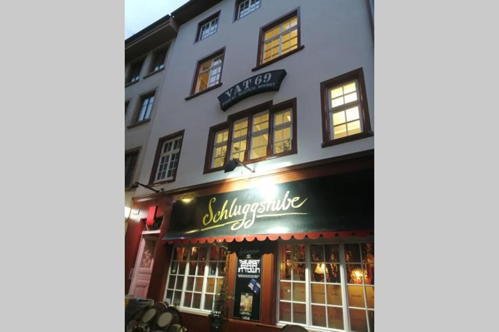 شقة بازل  في Studio F Am Barfusserplatz Central Old Town المظهر الخارجي الصورة